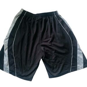 Jamplay Sz M Men Active Shorts Black Gray